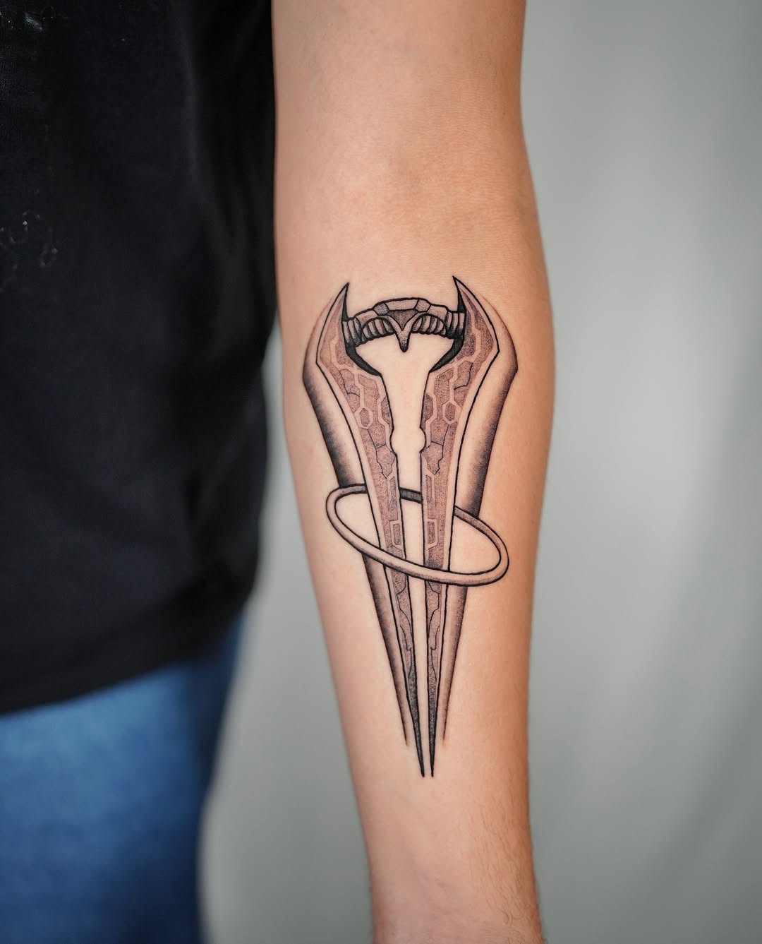 30 Halo Tattoo Ideas: Best Designs with Master Chief, Energy Swords and Iconic Halo Rings