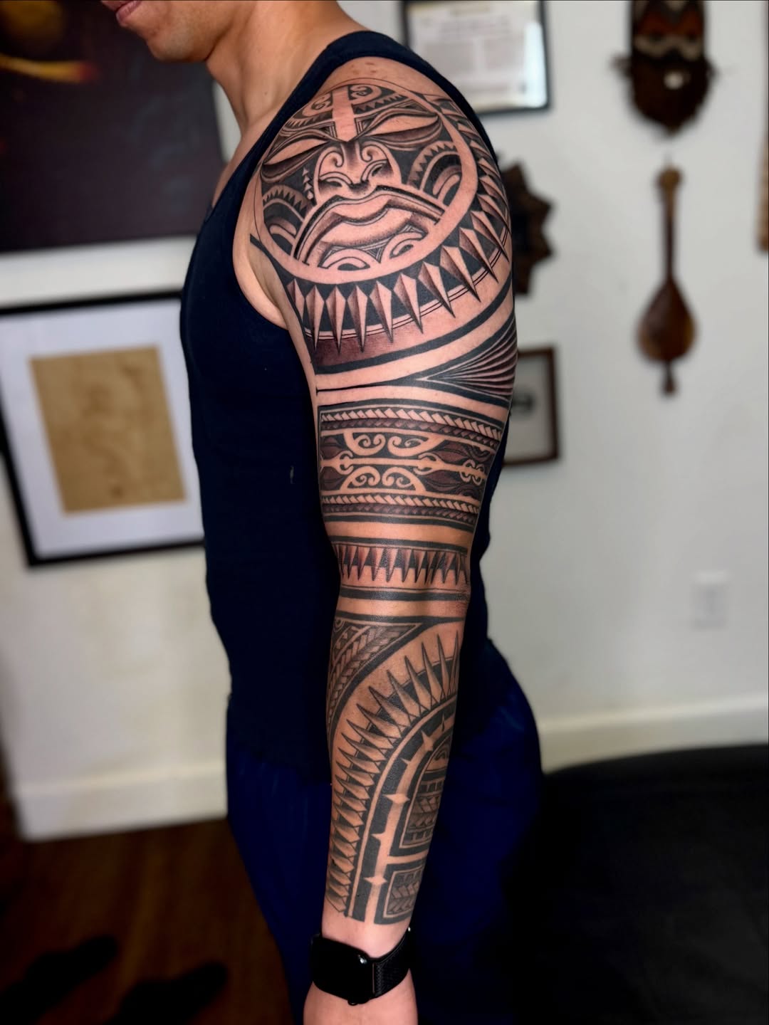 28 Hawaiian Tattoo Ideas for Men & Women: From Tiny Waves to Traditional Patterns