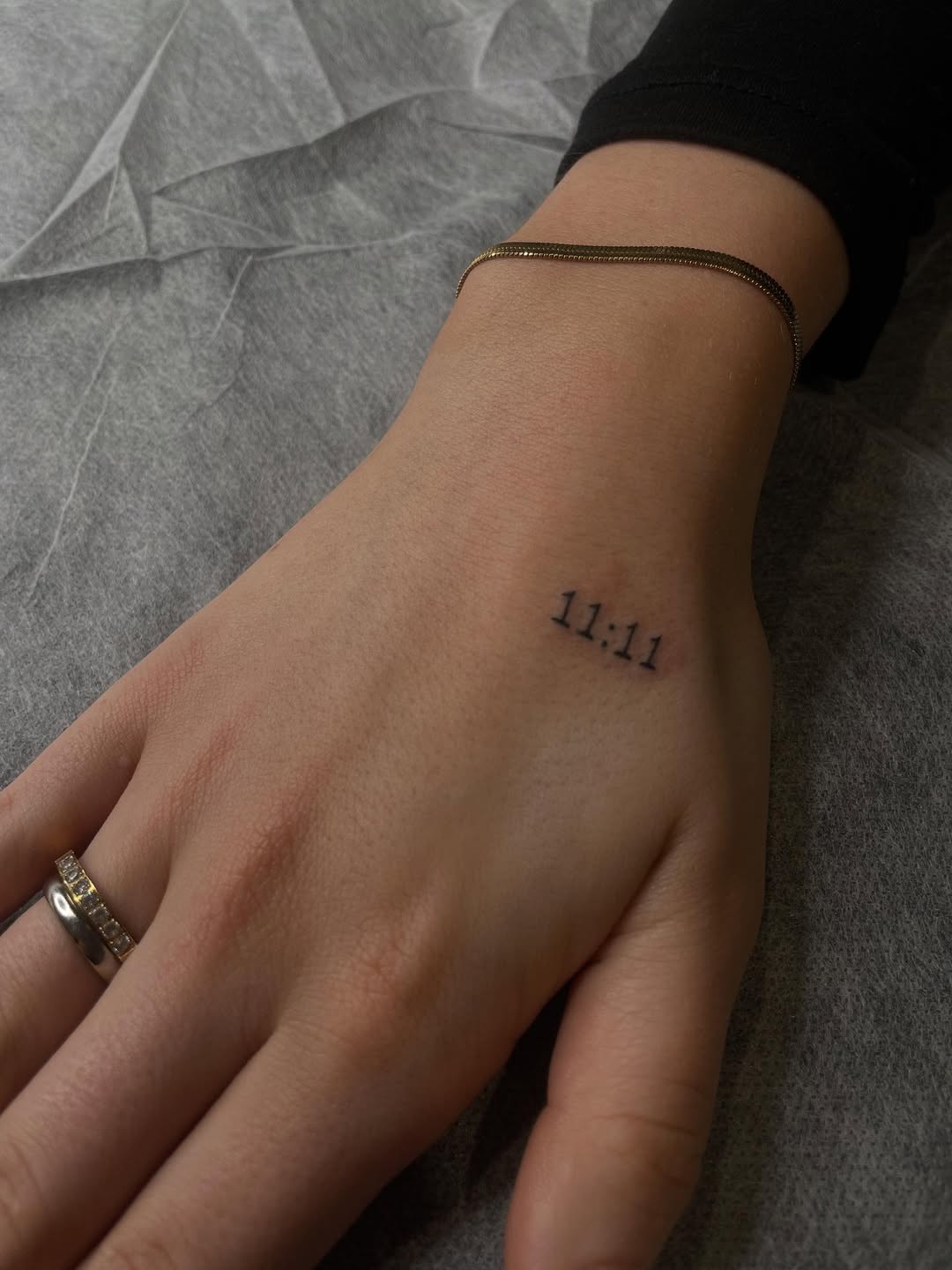 30 Meaningful 11:11 Tattoo Ideas With Deep Symbolism And Minimalist Style