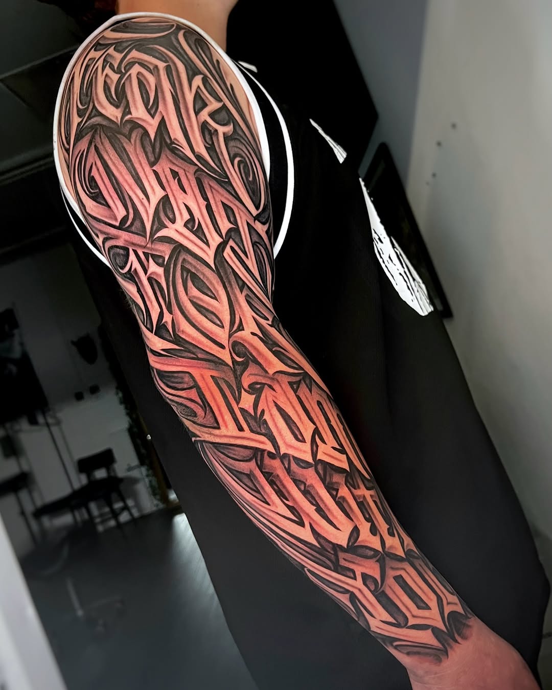 31 Tattoo Lettering Fonts: Powerful Script, Gothic and Chicano Lettering Ideas