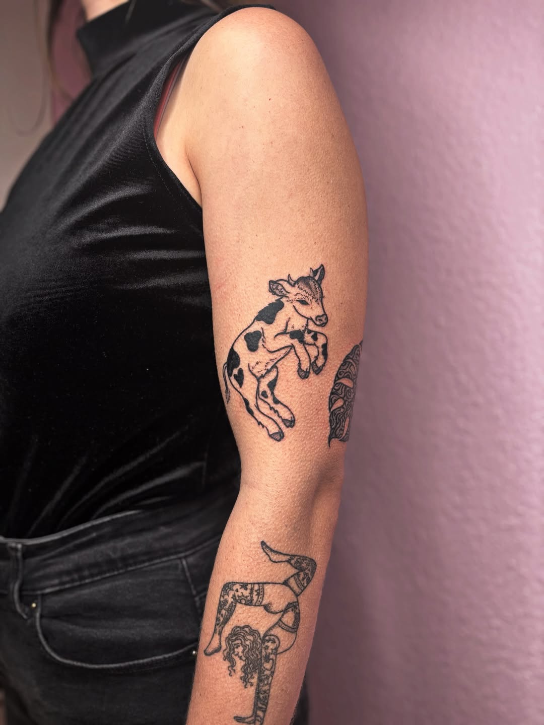 31 Calf Tattoo Ideas: From Cottagecore to Punk Cowgirl