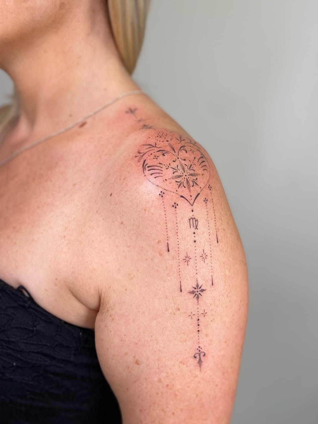 30 Love Tattoo Ideas: Modern Symbols of Connection, Meaning, and Quiet Devotion