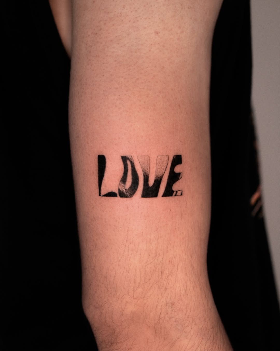 30 Love Tattoo Ideas: Modern Symbols of Connection, Meaning, and Quiet Devotion