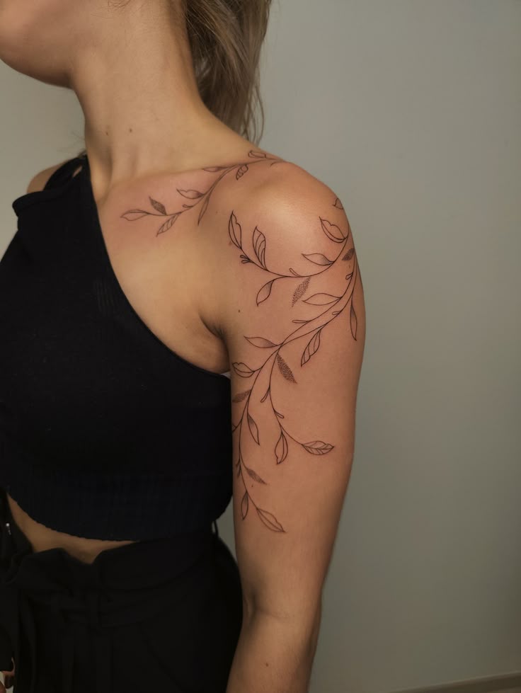 30 Leaf Tattoo Ideas 2026: Modern Botanical Ink That Actually Feels Personal