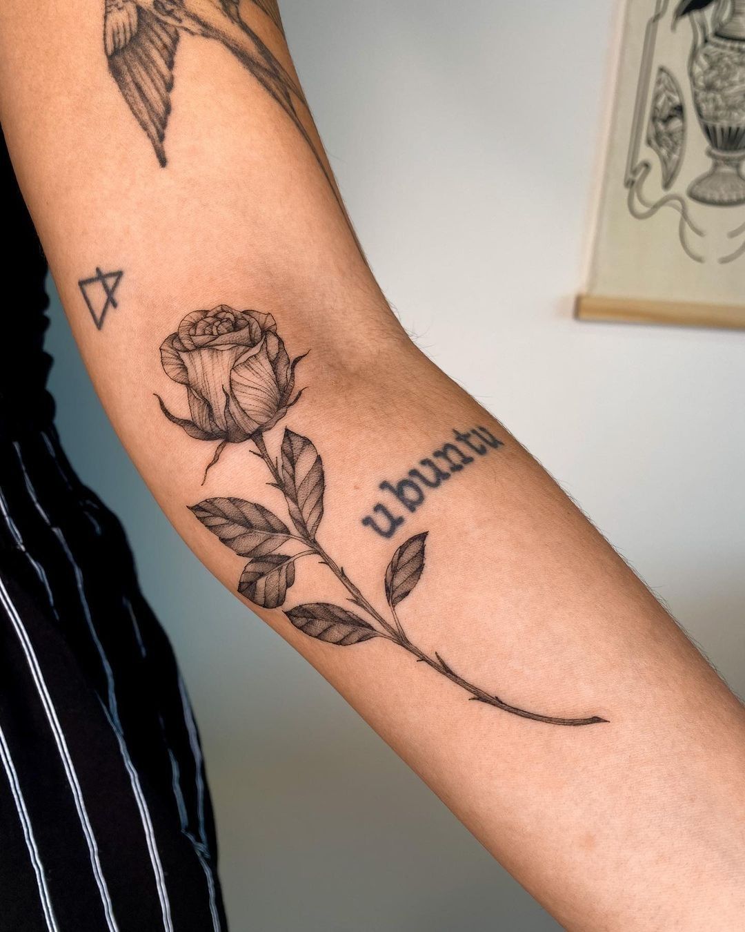 30 Rose Tattoos: From Simple Outlines to Bold Realism for Every Style