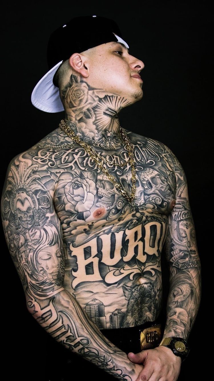 28 Chicano Tattoo Style: Lettering, Sleeves and Street Stories in Black and Grey