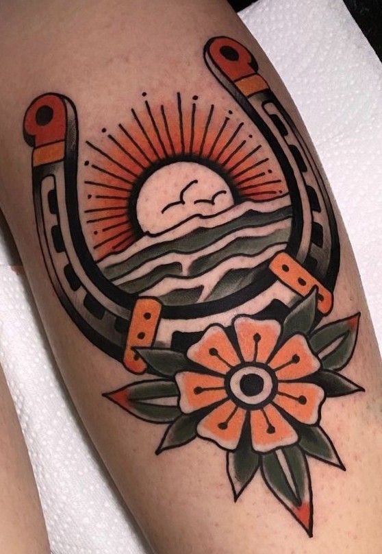 29 Horseshoe Tattoo Ideas: Lucky Designs, Western Symbols and Floral Charms