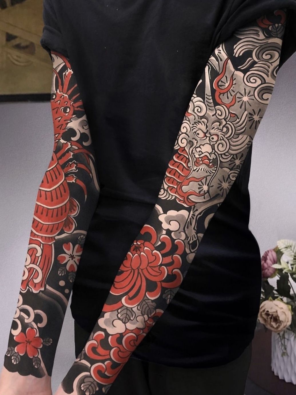 29 Japanese Flower Tattoo Ideas: Traditional Designs with Cherry Blossoms, Lotus and Chrysanthemums