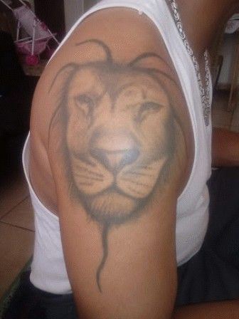 28 Bad Tattoos: When Good Intentions Meet Terrible Ink Decisions