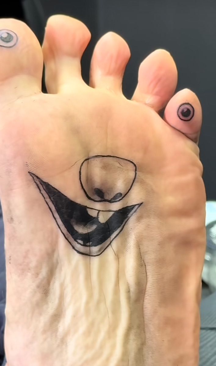 28 Bad Tattoos: When Good Intentions Meet Terrible Ink Decisions
