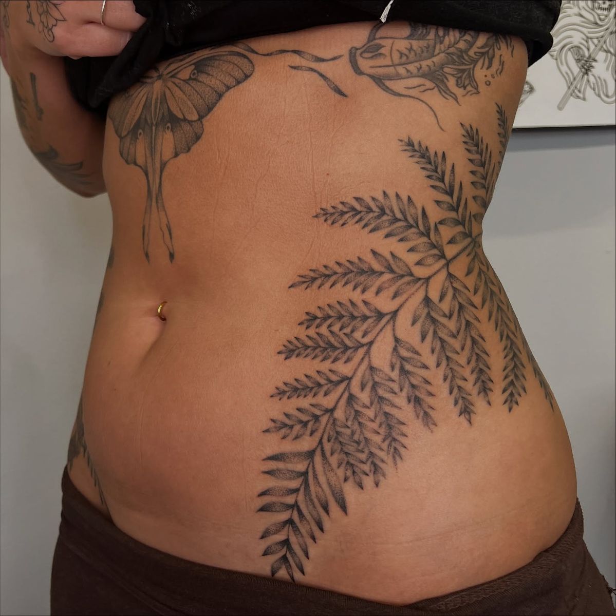 30 Leaf Tattoo Ideas 2026: Modern Botanical Ink That Actually Feels Personal