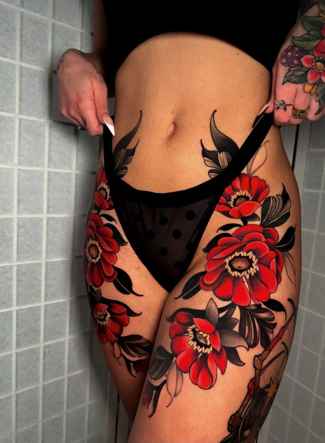 29 Japanese Flower Tattoo Ideas: Traditional Designs with Cherry Blossoms, Lotus and Chrysanthemums