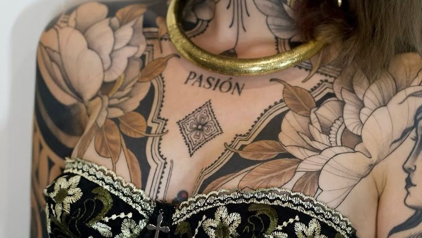 29 Japanese Flower Tattoo Ideas: Traditional Designs with Cherry Blossoms, Lotus and Chrysanthemums