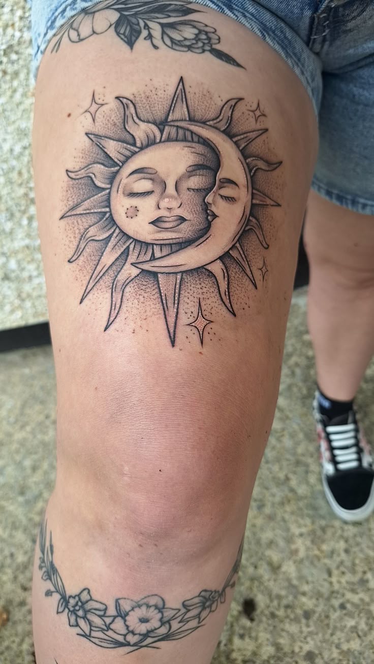 30 Above the Knee Tattoo Ideas: Style, Meaning, and Modern Expression