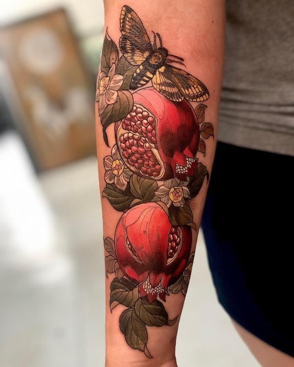 30 Pomegranate Tattoo Ideas: From Ancient Symbolism to Modern Ink