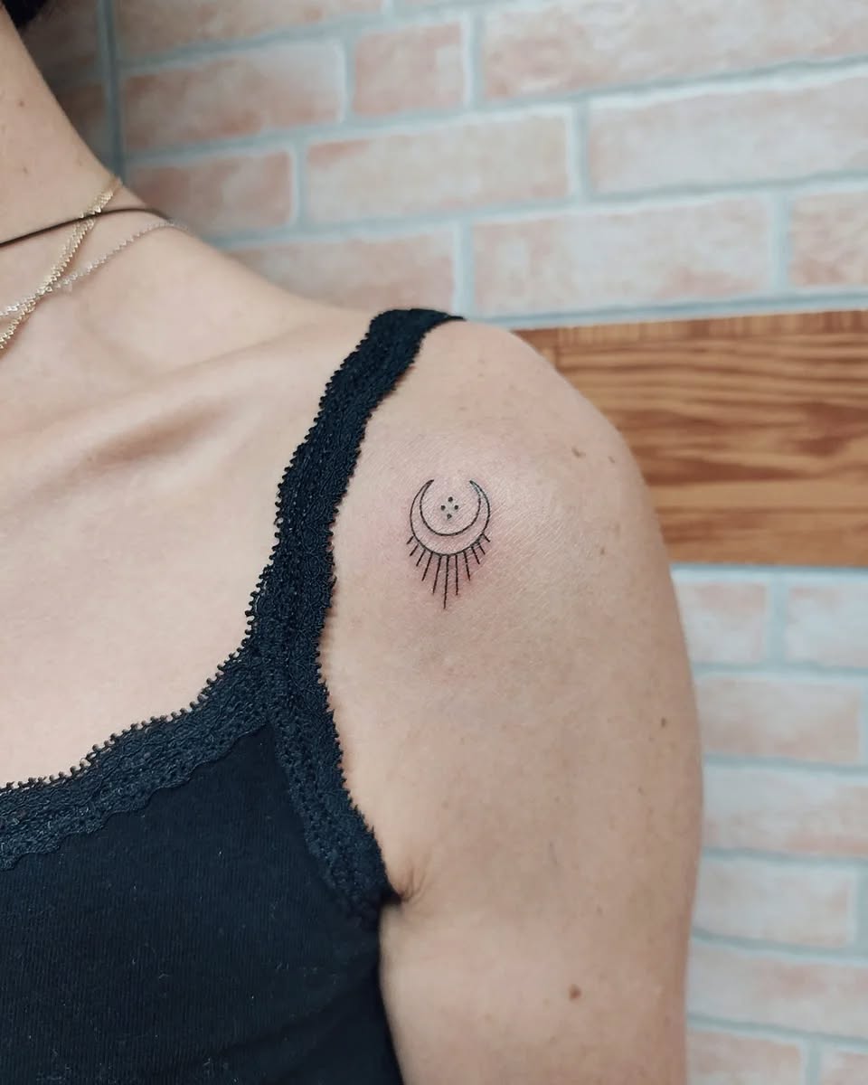 28 Divine Feminine Tattoo Ideas: Symbols, Energy, and Modern Goddess Expression
