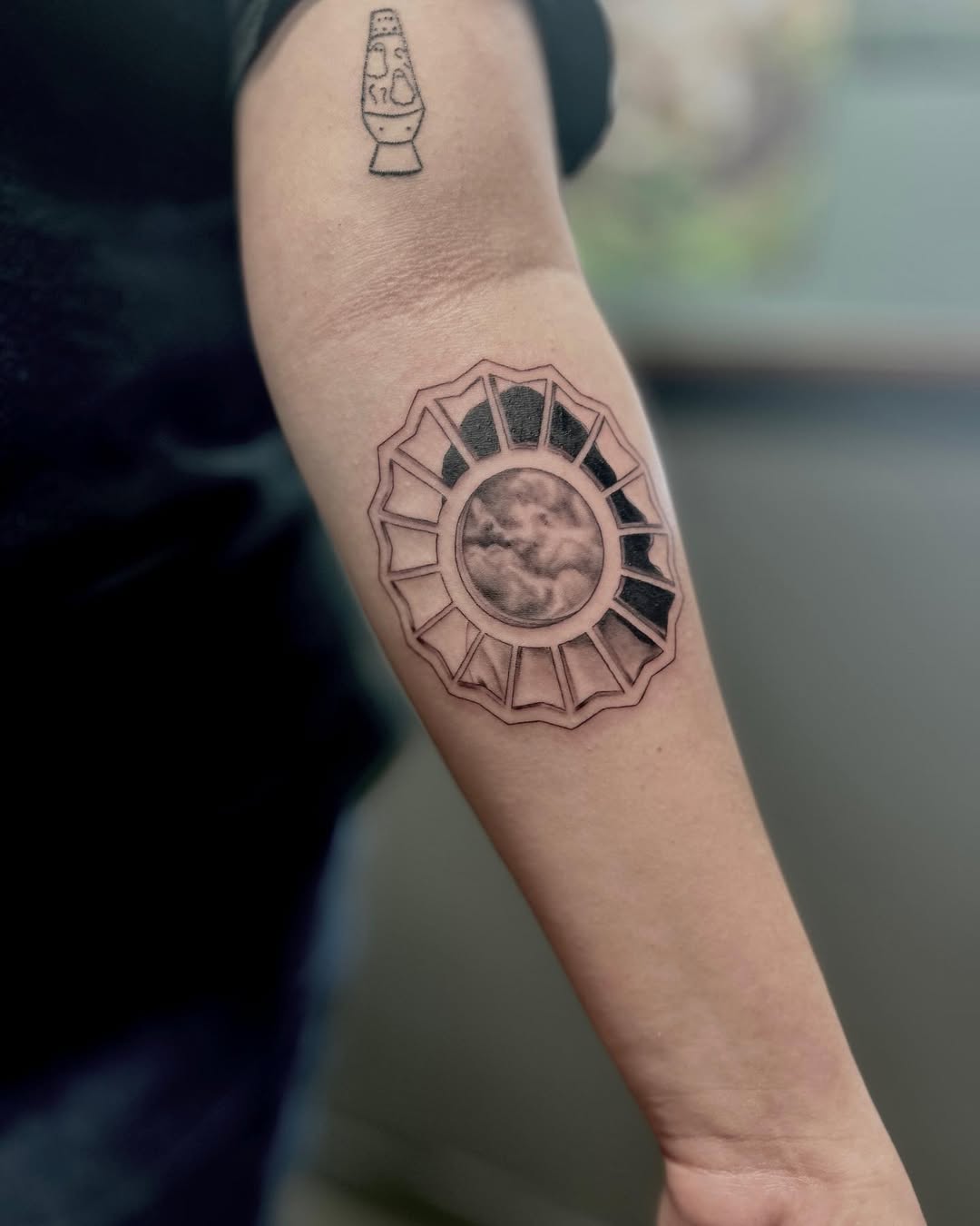 28 Divine Feminine Tattoo Ideas: Symbols, Energy, and Modern Goddess Expression