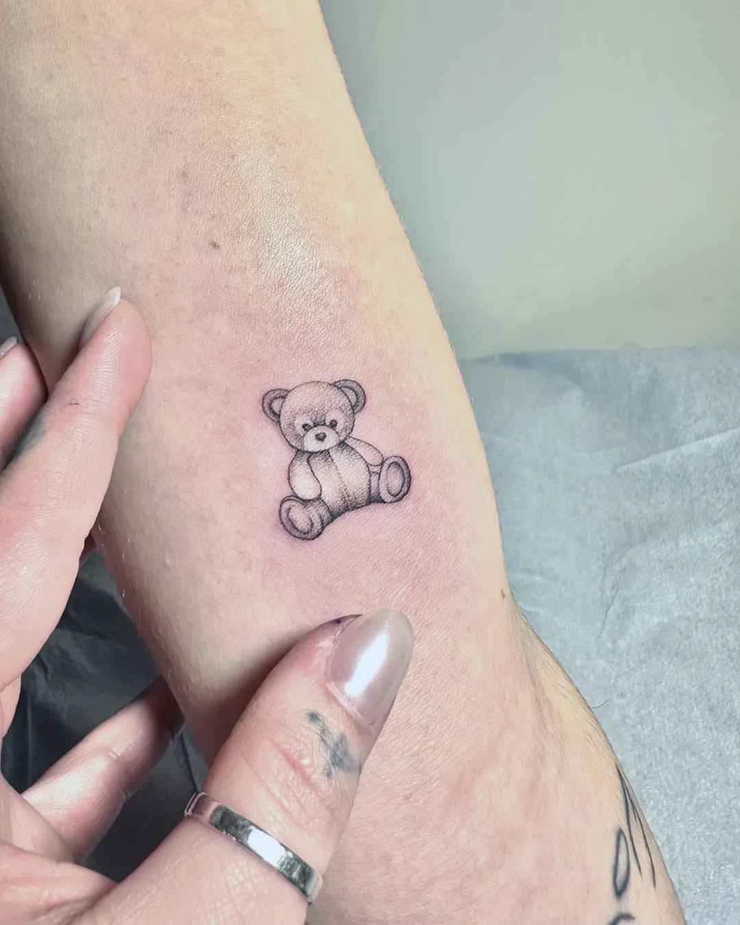 32 Teddy Bear Tattoo Ideas: Cute Tiny Fine Line Designs for Men & Women, From Childhood Stencils to Traditional Styles