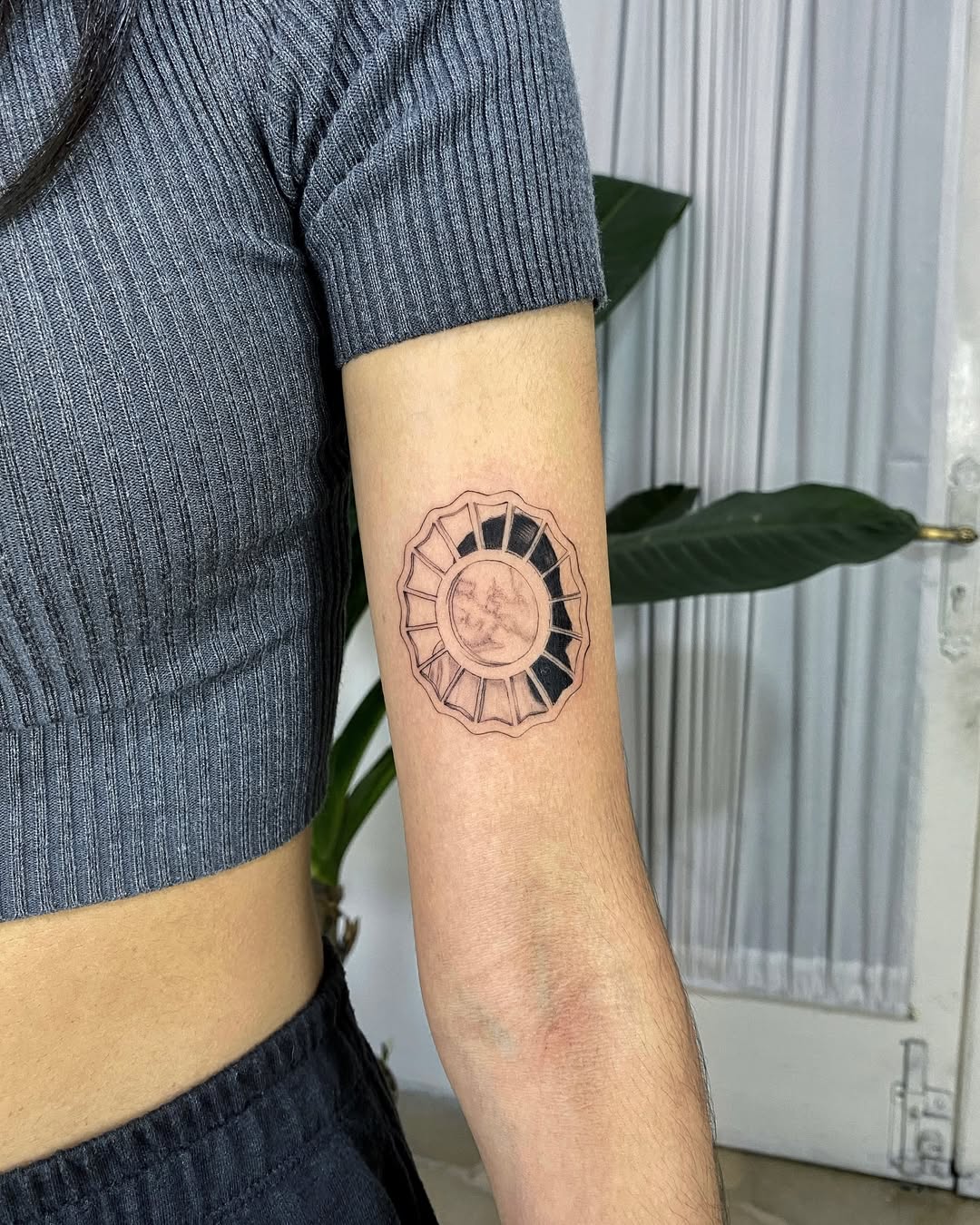 28 Divine Feminine Tattoo Ideas: Symbols, Energy, and Modern Goddess Expression