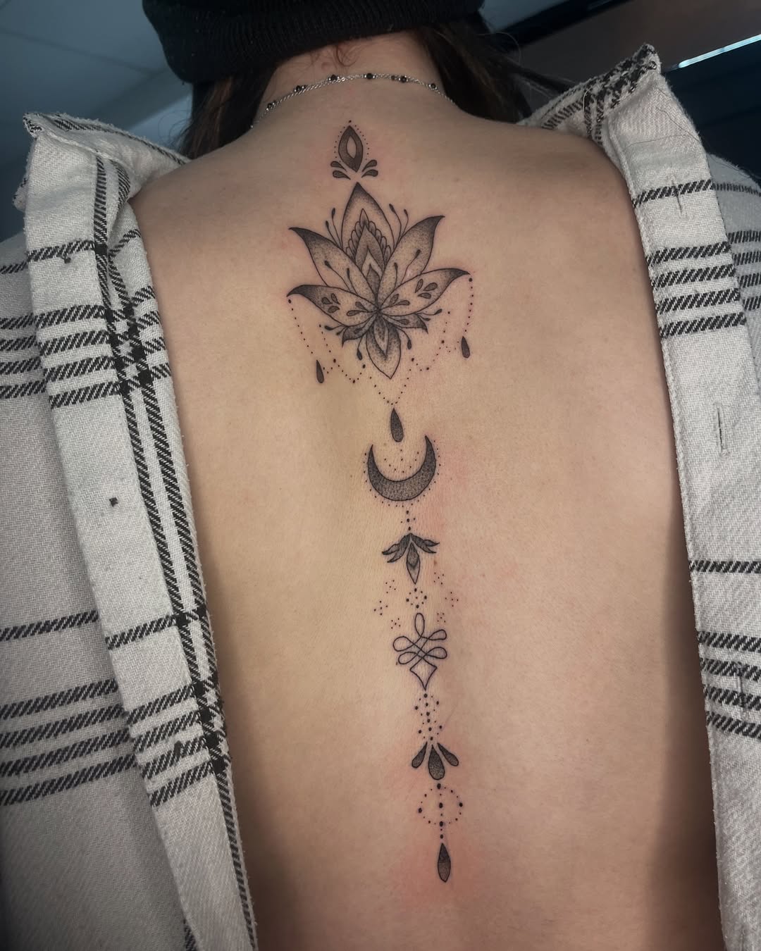 28 Divine Feminine Tattoo Ideas: Symbols, Energy, and Modern Goddess Expression