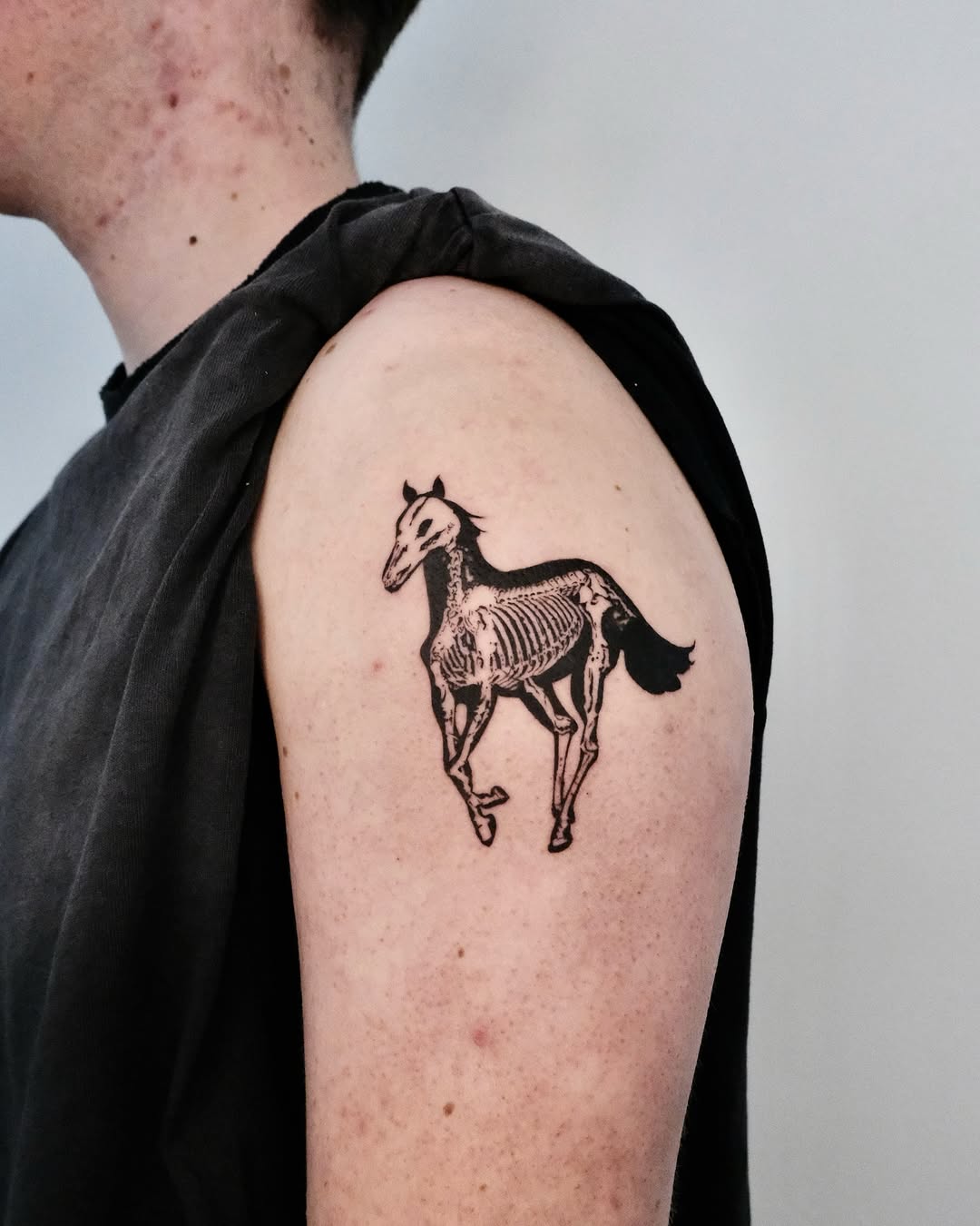 29 Deftones Tattoo Ideas: Minimal Symbols, Heavy Meaning