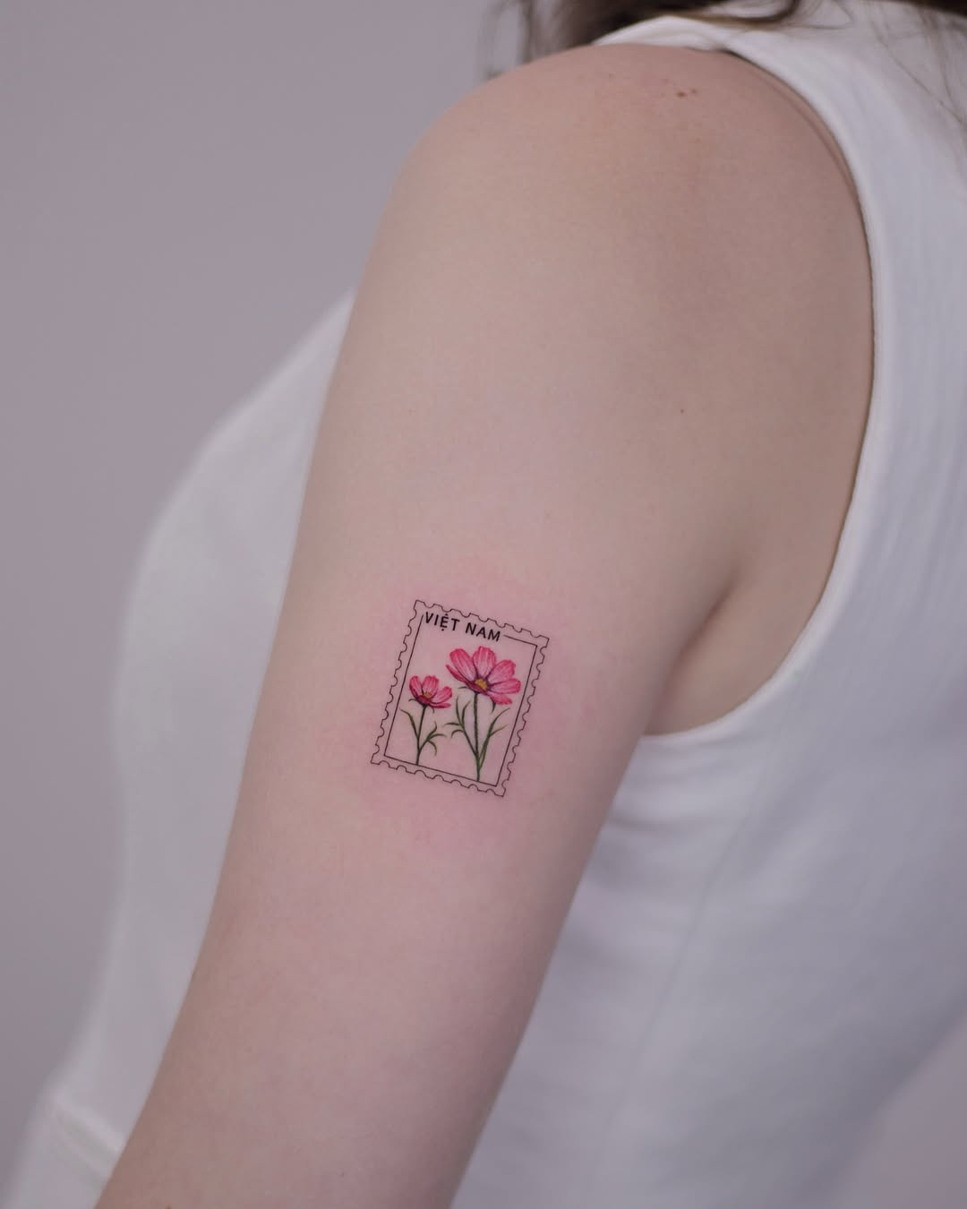 31 Cosmos Flower Tattoo Ideas: Delicate Symbolism With Modern Elegance
