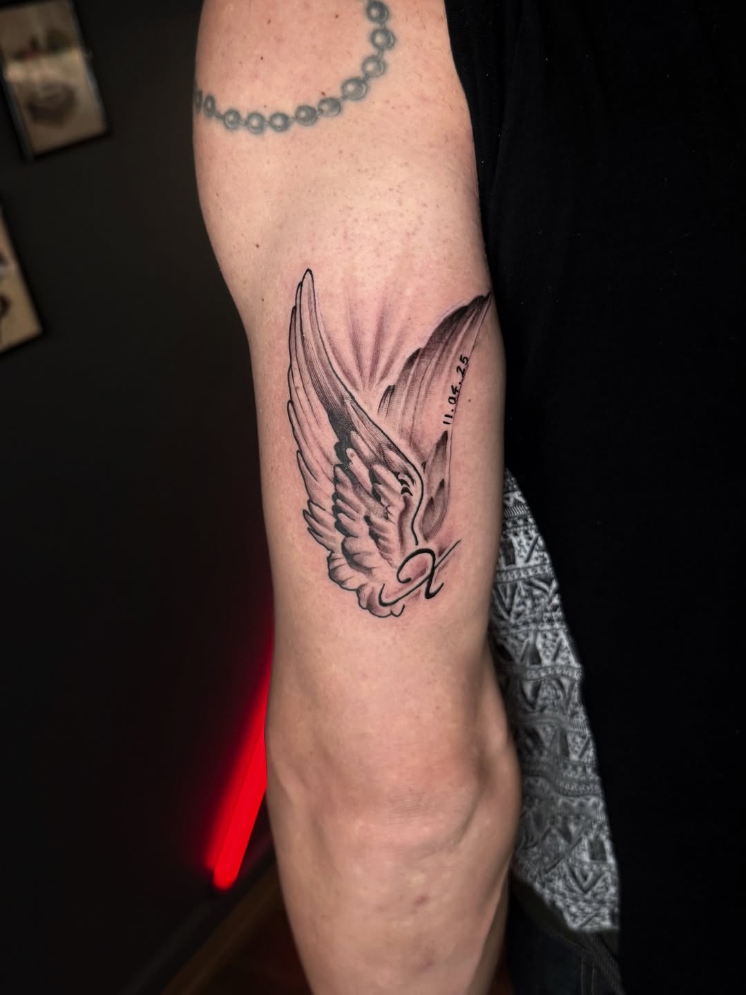 30 Tricep Tattoo Ideas: Elegant, Bold, And Personal Statements For Modern Style