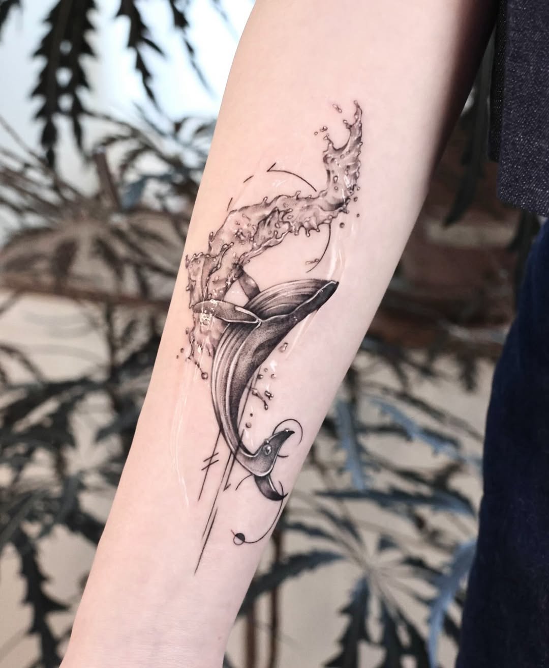 32 Whale Tattoo Ideas: Humpback, Minimalist 52Hz Designs, Tiny Tails, Fine Line Looks For Women And Men