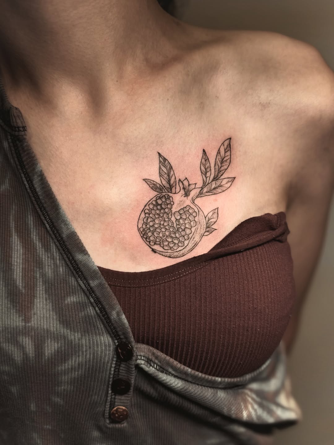 30 Pomegranate Tattoo Ideas: From Ancient Symbolism to Modern Ink