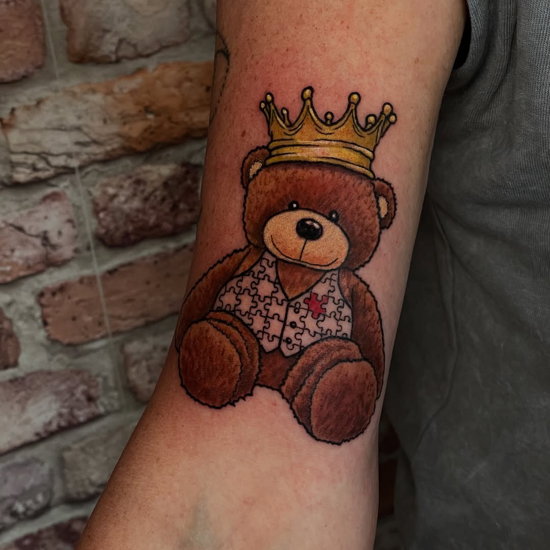 32 Teddy Bear Tattoo Ideas: Cute Tiny Fine Line Designs for Men & Women, From Childhood Stencils to Traditional Styles