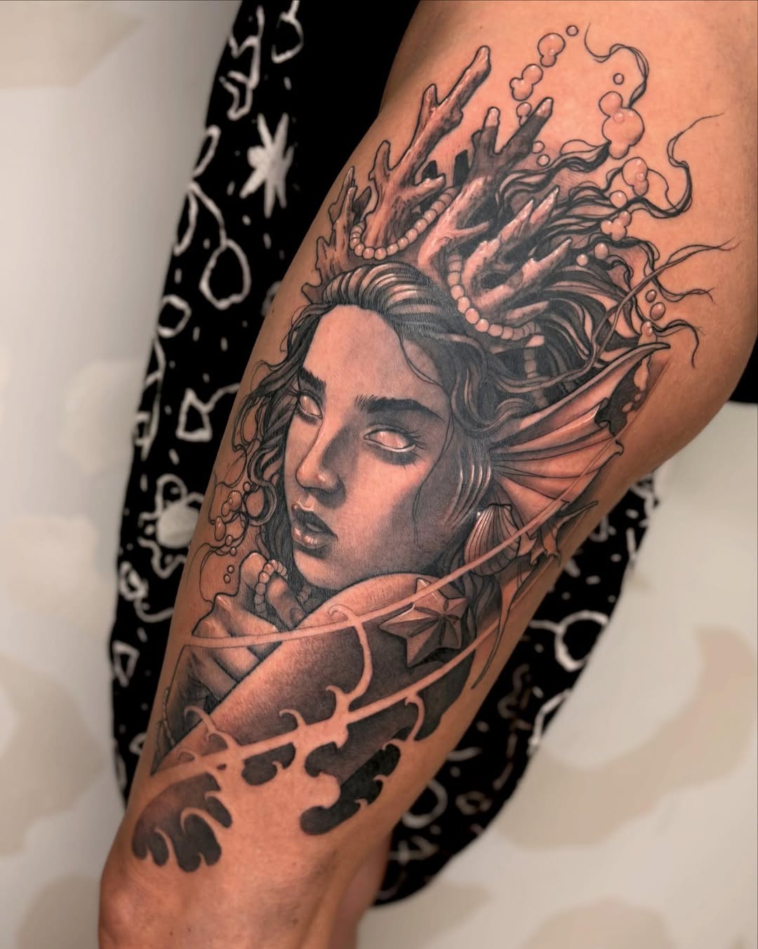 26 Siren Tattoo Ideas: Modern Designs That Turn Myth Into A Personal Symbol