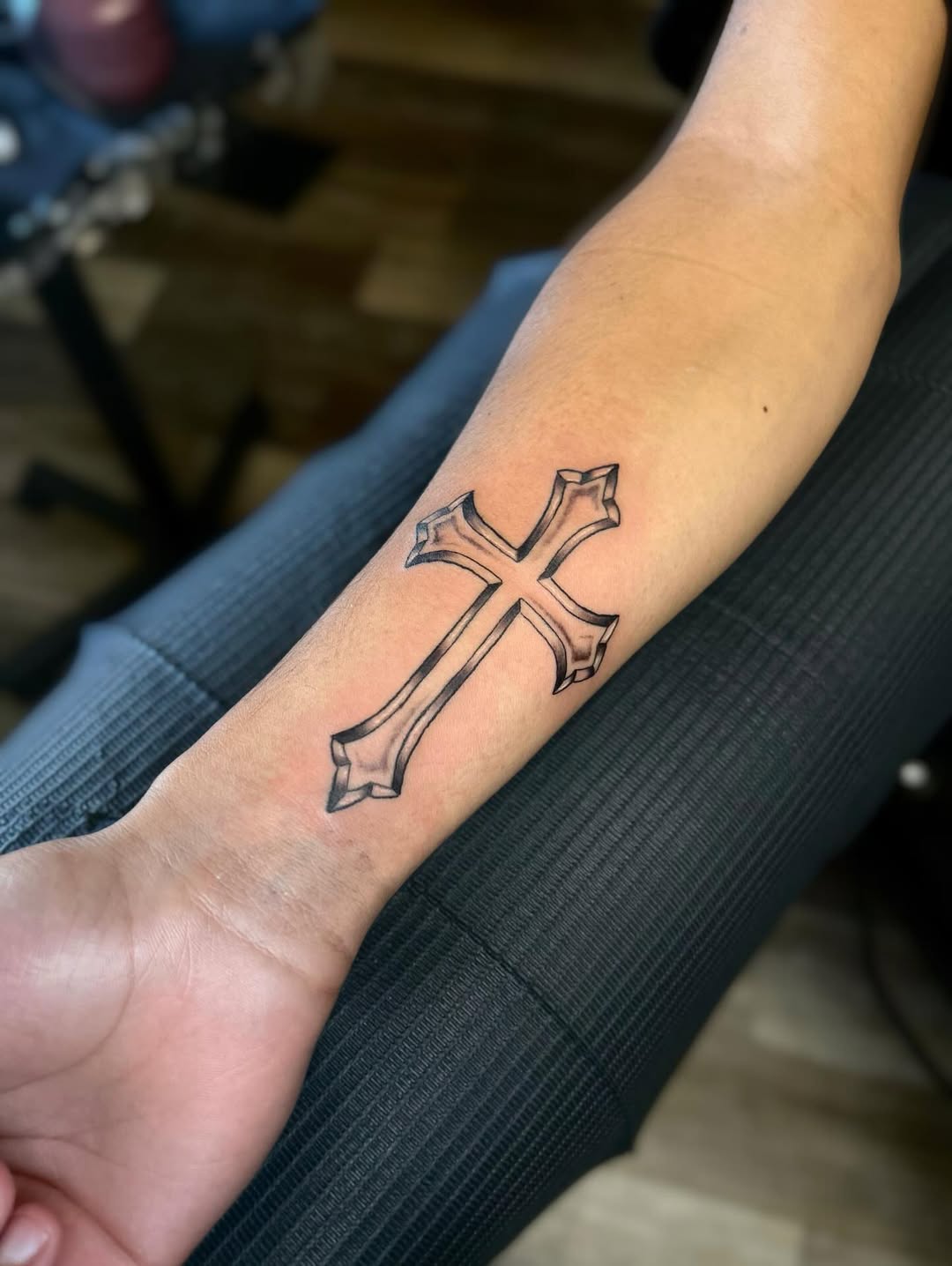 31 First Tattoo Ideas: Thoughtful, Simple Designs You&rsquo;ll Never Regret