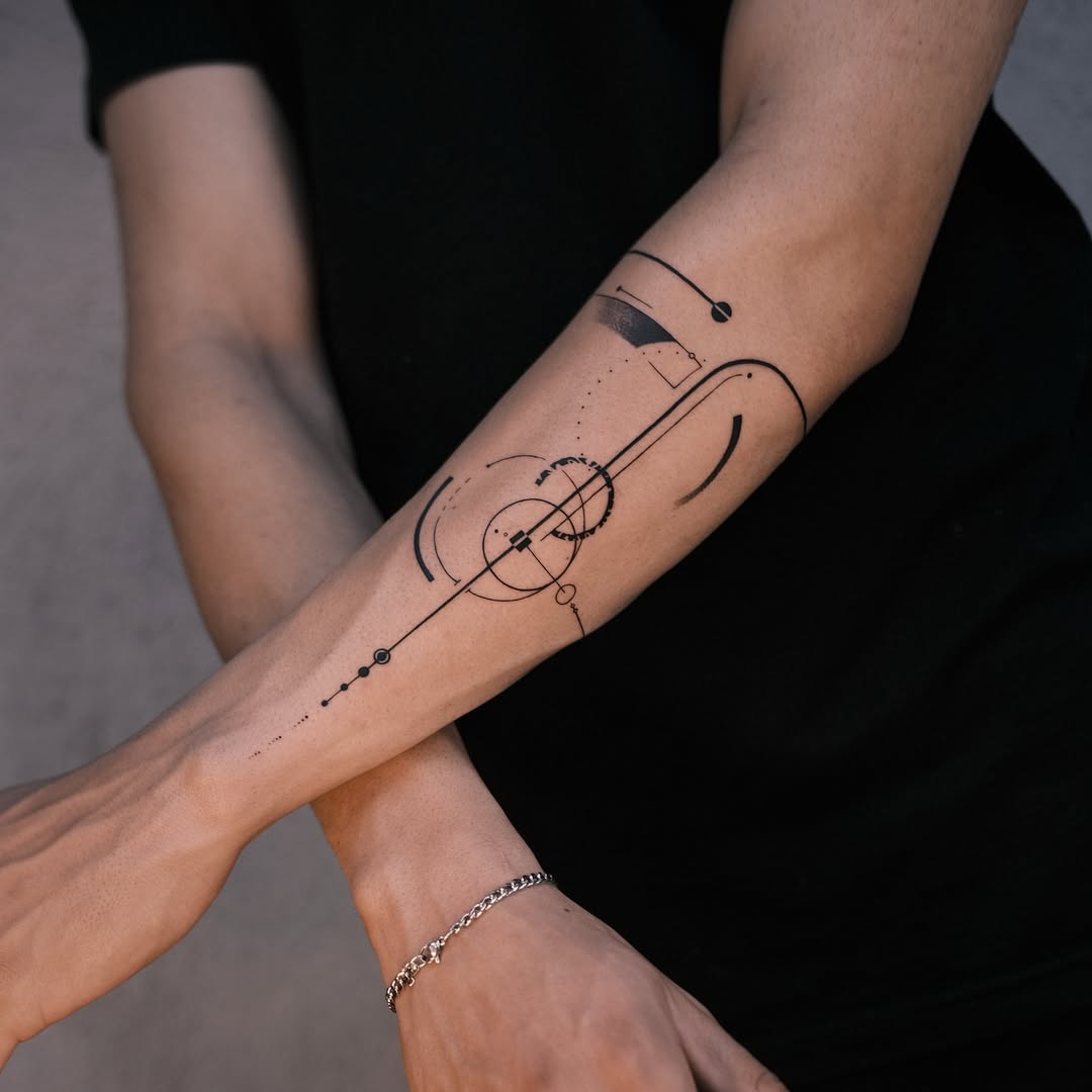 30 Line Work Tattoo Ideas: Minimal Ink with Maximum Expression