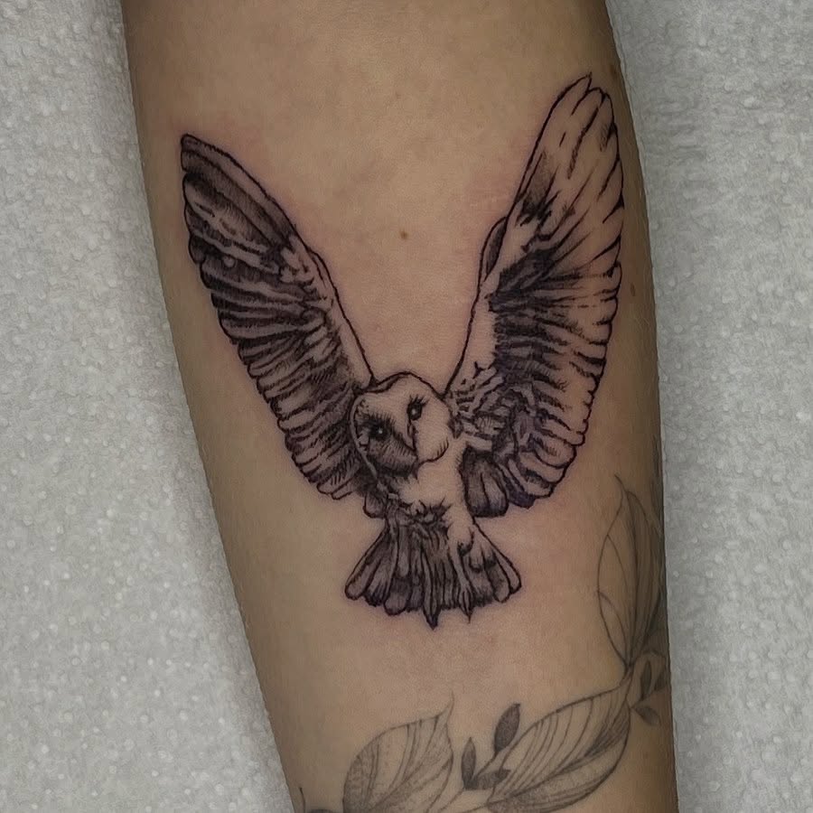 29 Deftones Tattoo Ideas: Minimal Symbols, Heavy Meaning