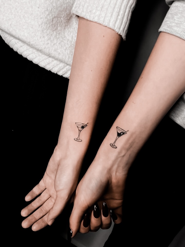 33 Couples Tattoo Ideas: Matching, Subtle & Meaningful Designs for Two