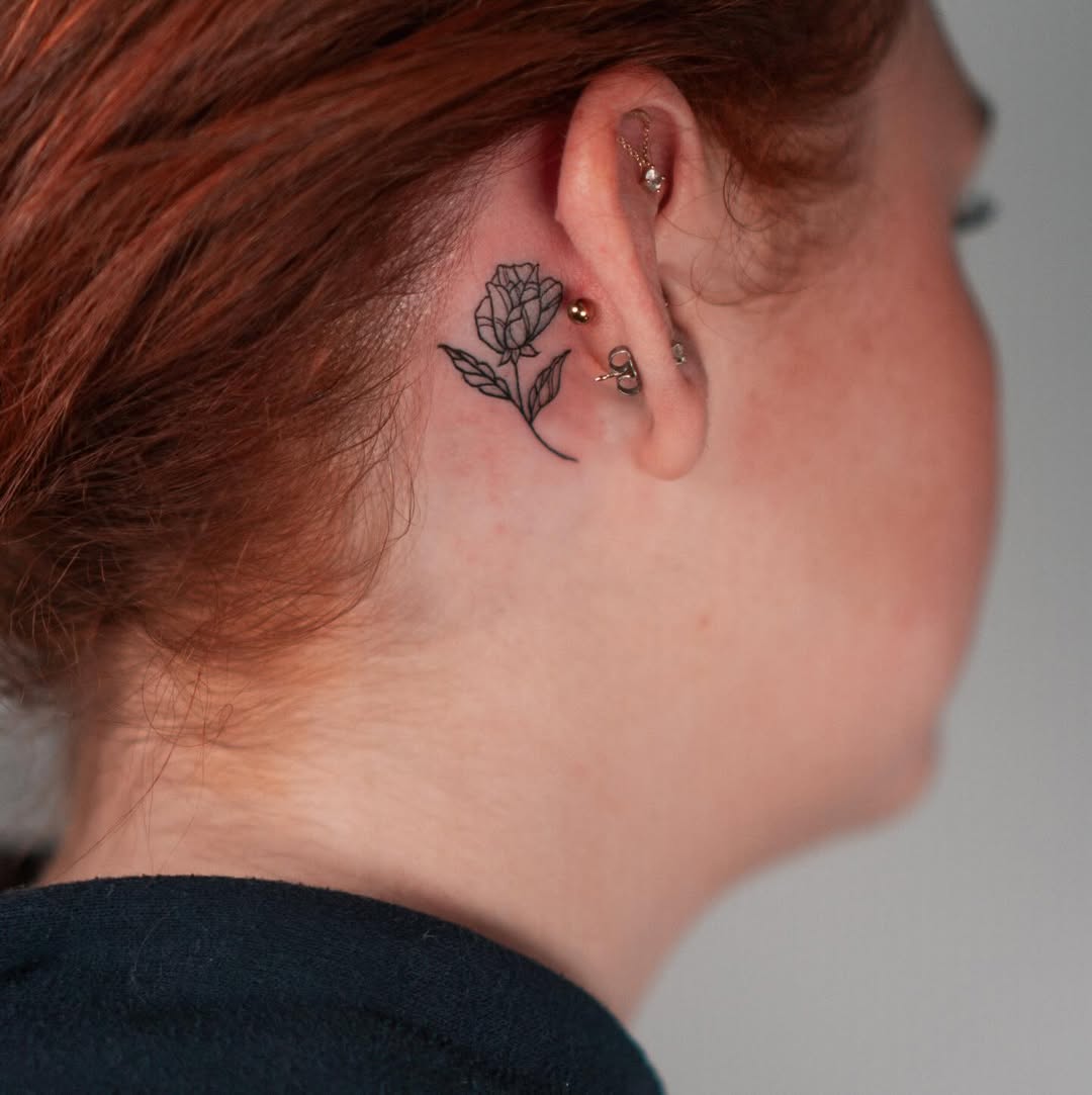 27 June Birth Flower Tattoo Ideas: Honeysuckle & Rose Designs With Meaning