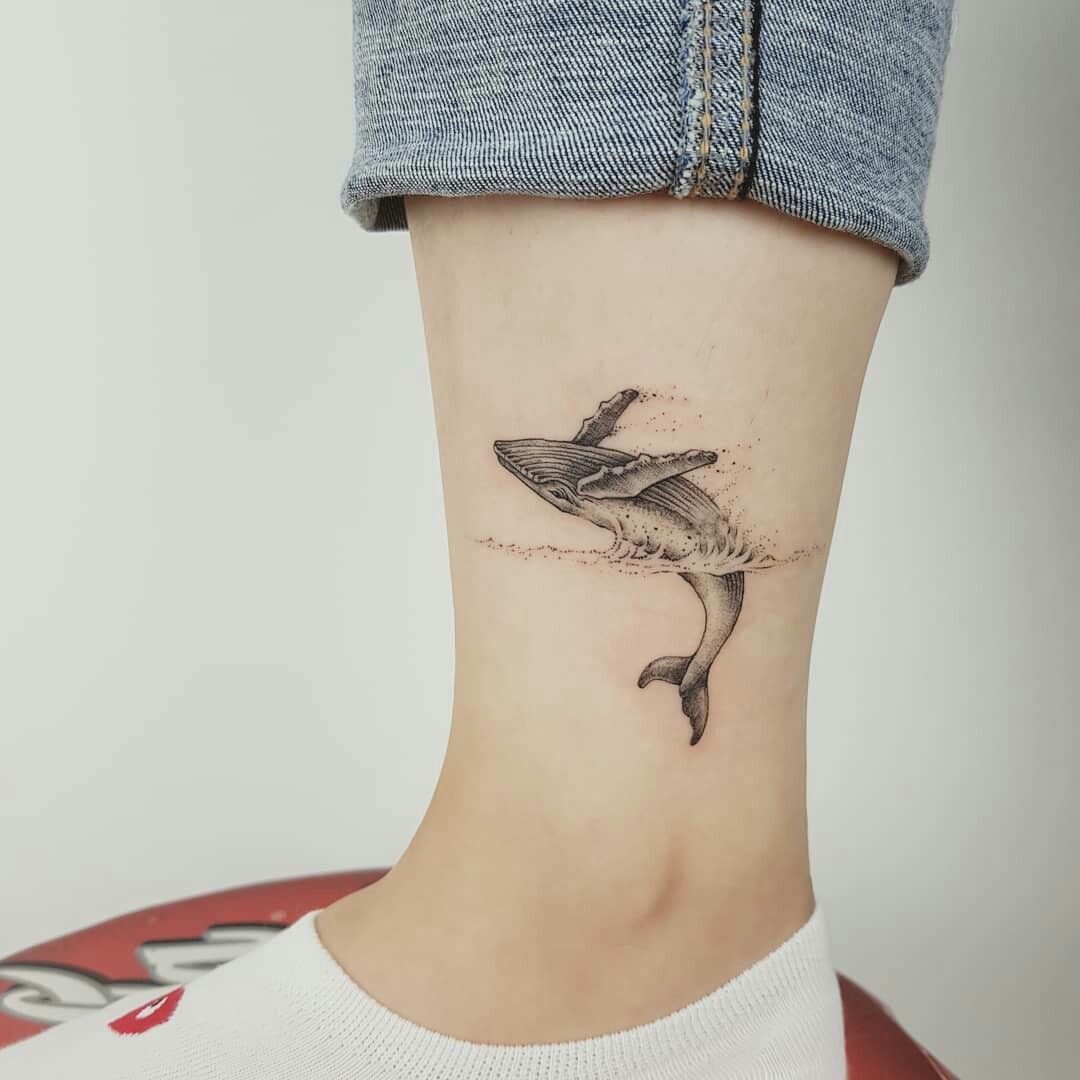32 Whale Tattoo Ideas: Humpback, Minimalist 52Hz Designs, Tiny Tails, Fine Line Looks For Women And Men