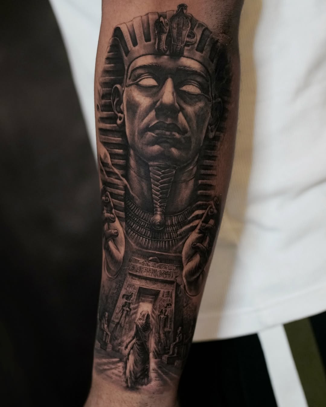 28 Egyptian Tattoo Ideas 2026: Powerful Anubis, Pharaoh & Eye of Horus Designs