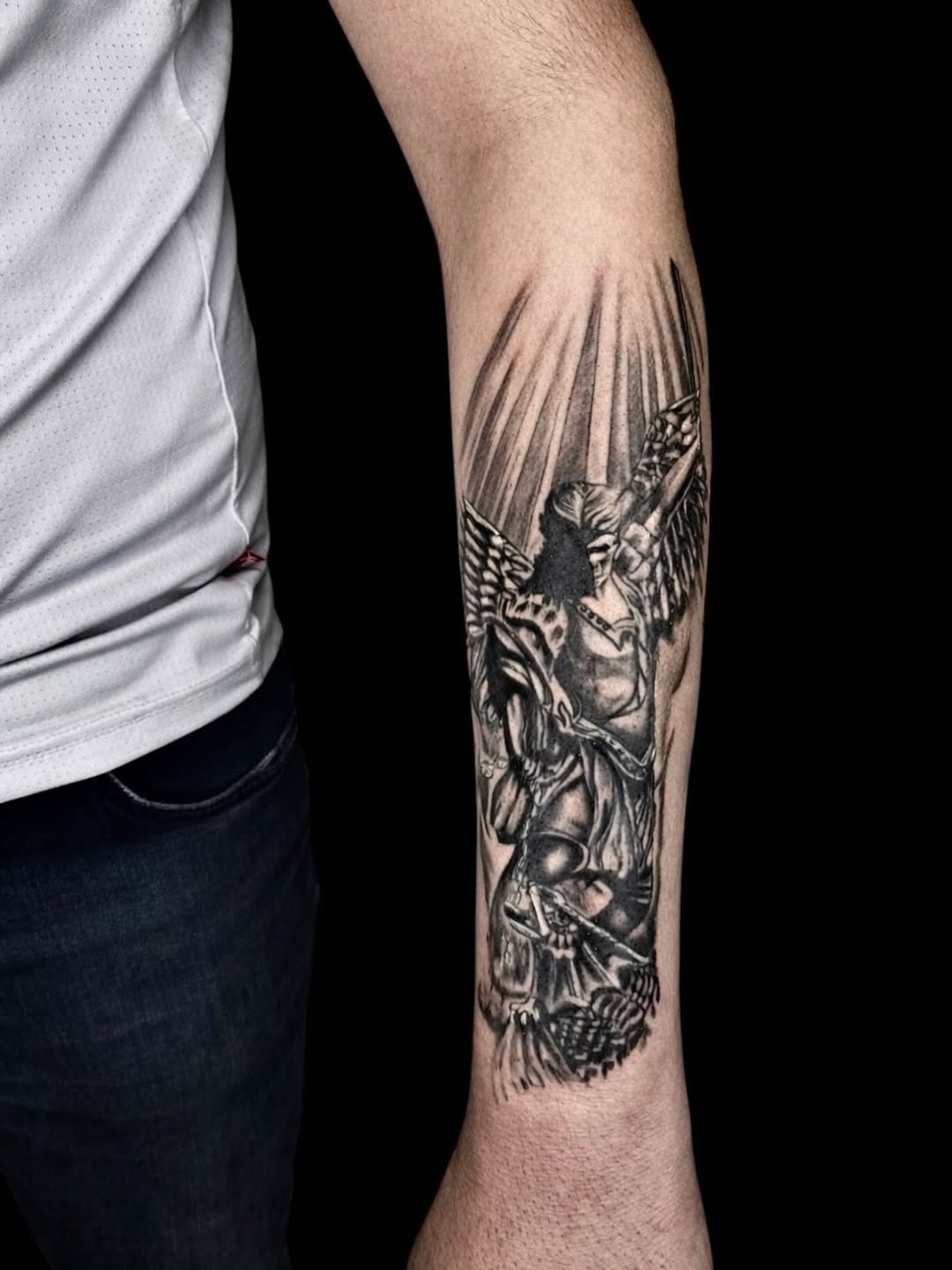 29 Archangel Tattoo Ideas: Power, Protection, and Timeless Symbolism in Ink