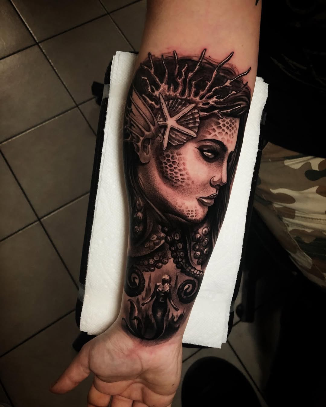 26 Siren Tattoo Ideas: Modern Designs That Turn Myth Into A Personal Symbol