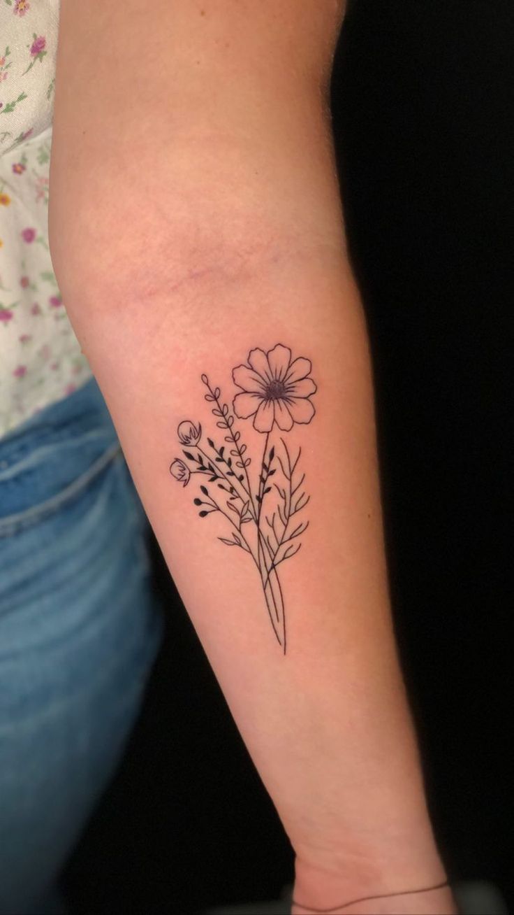 31 Cosmos Flower Tattoo Ideas: Delicate Symbolism With Modern Elegance