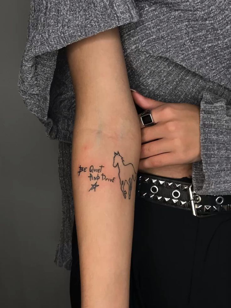 29 Deftones Tattoo Ideas: Minimal Symbols, Heavy Meaning