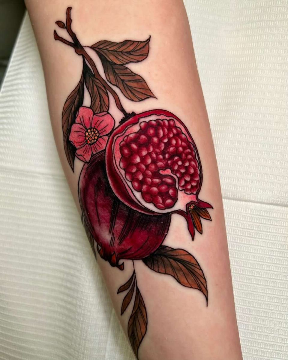 30 Pomegranate Tattoo Ideas: From Ancient Symbolism to Modern Ink