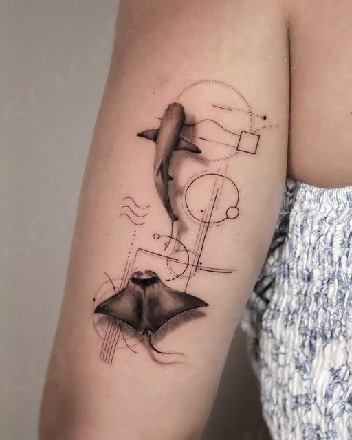 30 Stingray Tattoo Ideas: The Softest Sea Symbol With Serious Style Power