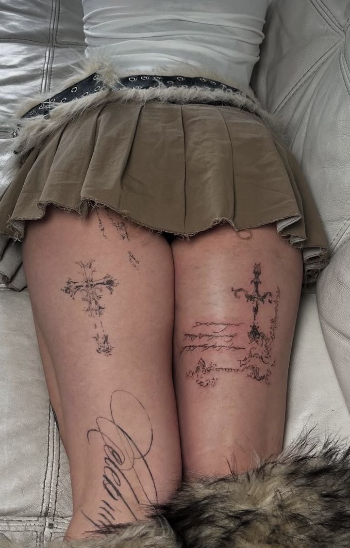 28 Back Of Thigh Tattoo Ideas: Feminine, Bold & Unforgettable Designs For Women