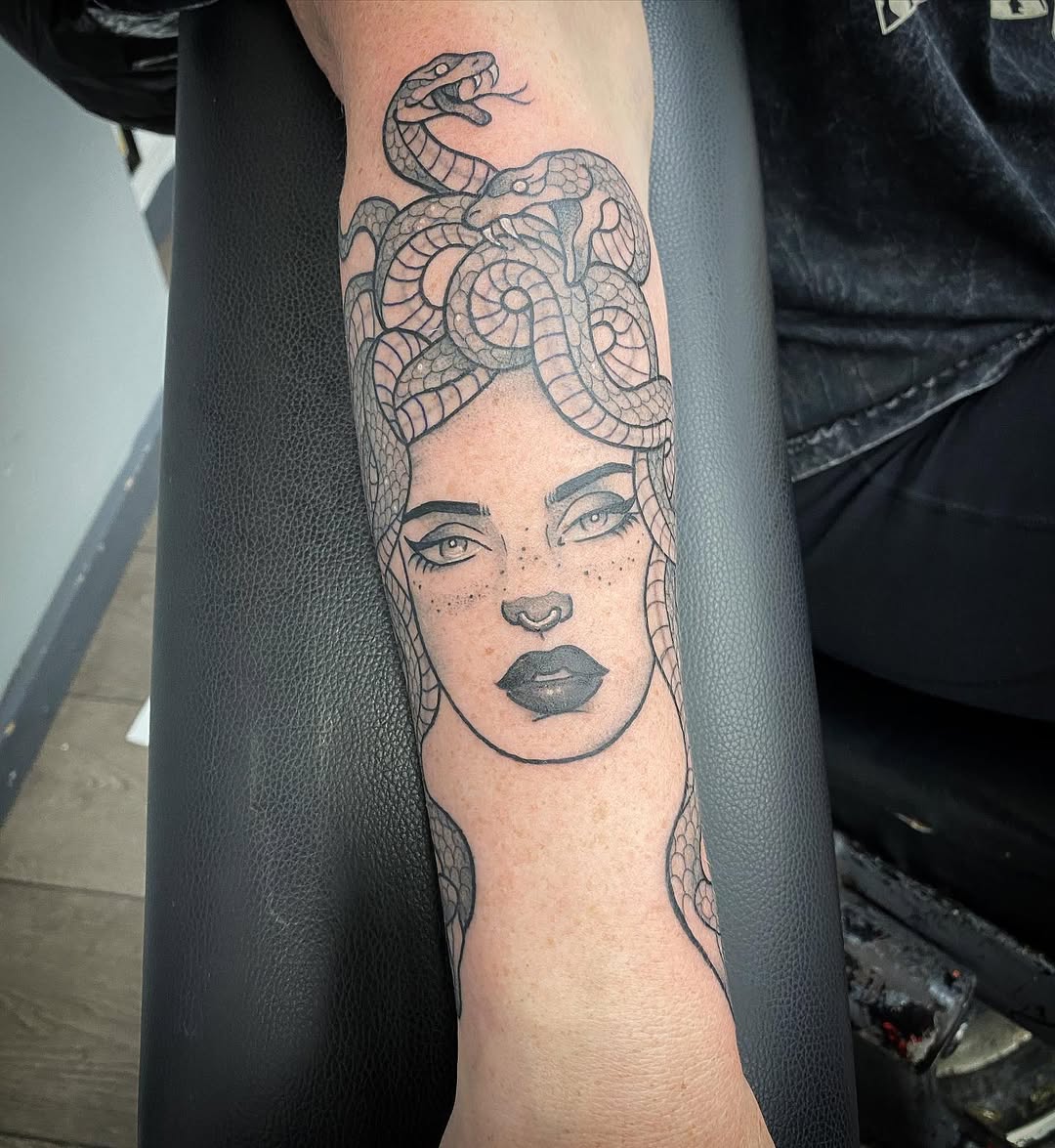 28 Survivor Tattoo Ideas: Symbols of Strength, Healing, and Unity