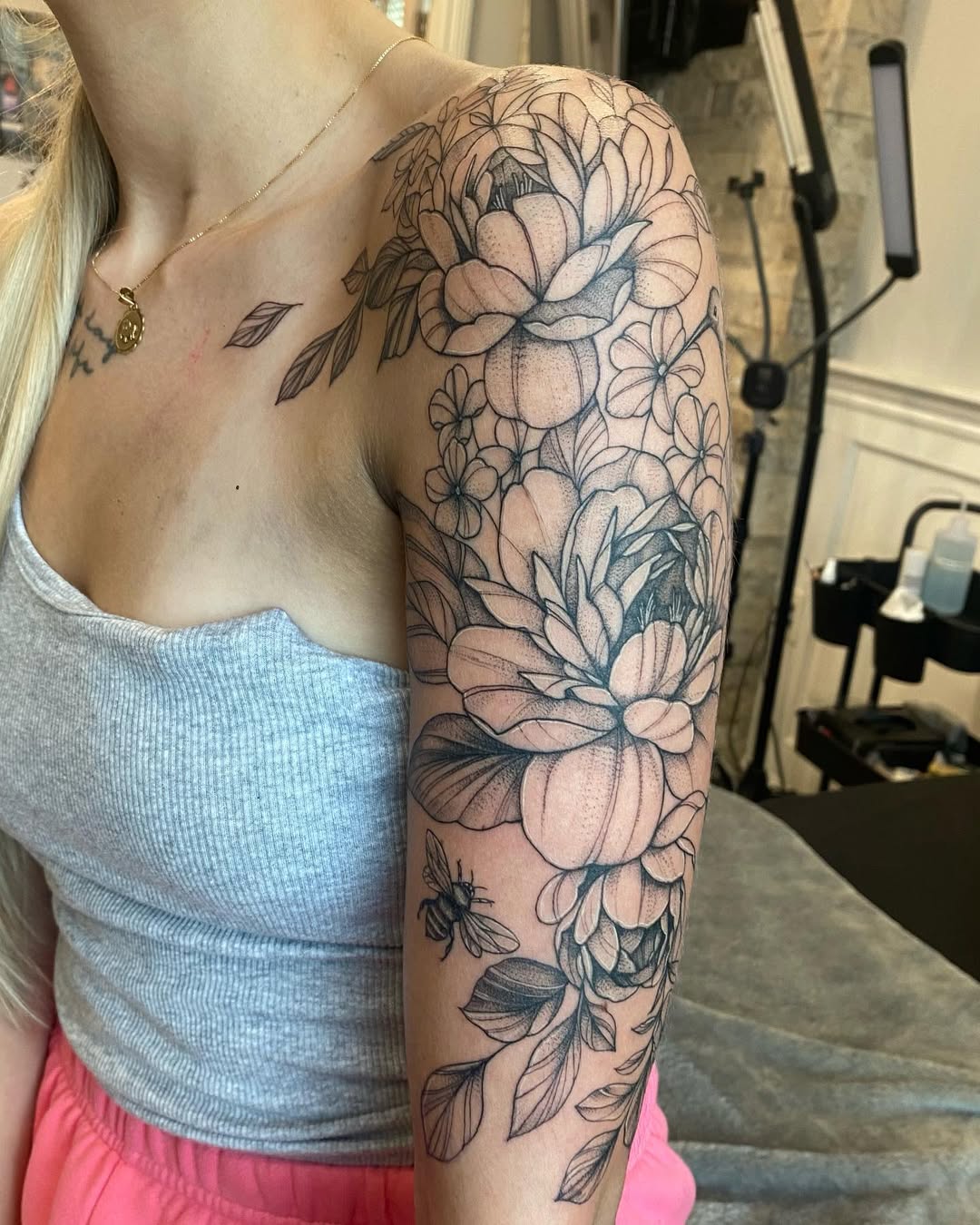 28 Flower Sleeve Tattoo Ideas: Fine Line Floral Designs, Butterfly Accents, And Bold Color Sleeves For Women