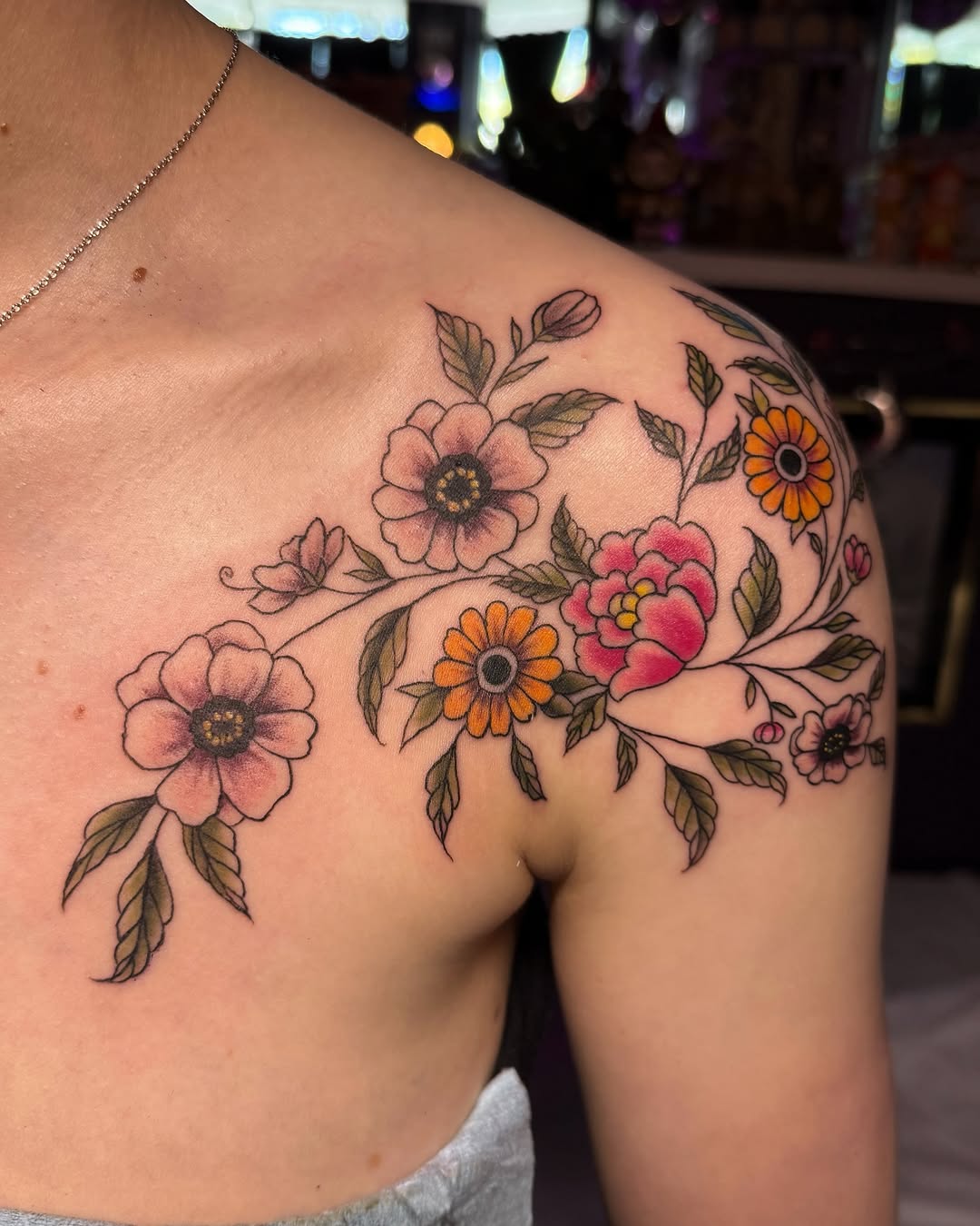 30 Shoulder Tattoo Ideas: From Feminine Florals to Bold Dragon Statements