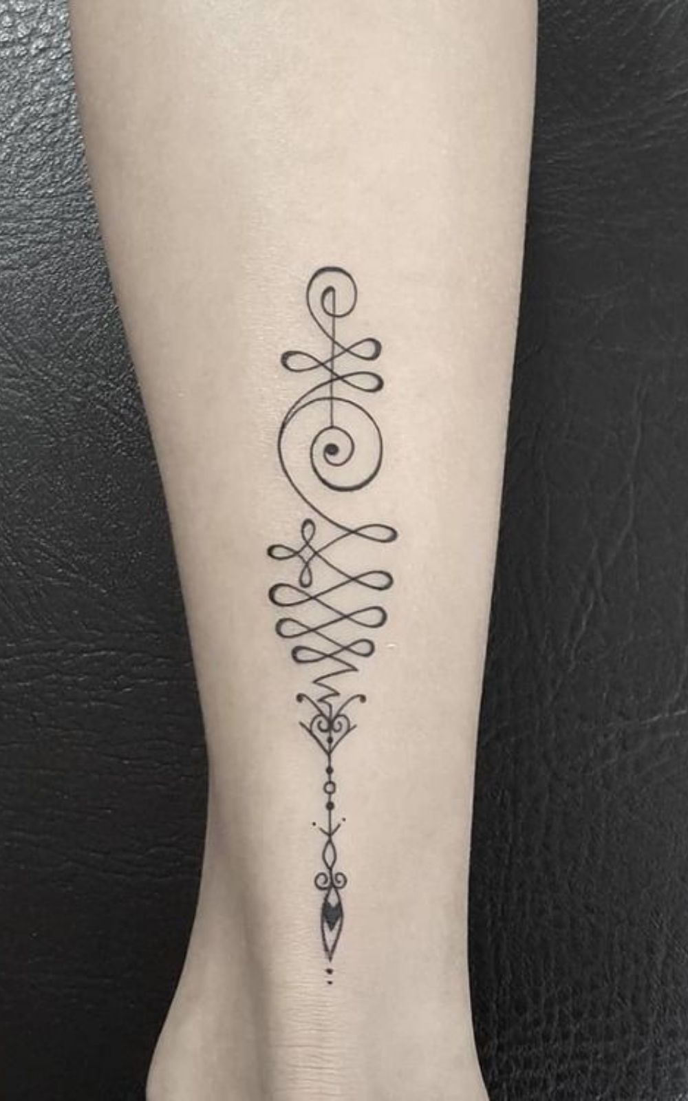 30 Strength Tattoo Ideas: Symbols of Power, Faith, and Feminine Energy