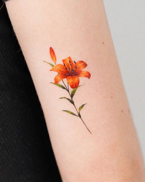 30 Tiger Lily Tattoo Ideas: Bold, Feminine, and Unforgettable Designs